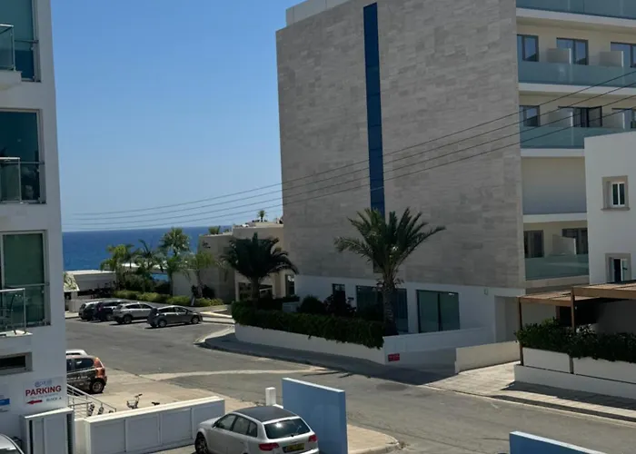 A At Coralli - Apartment, 30 M From פרוטאראס